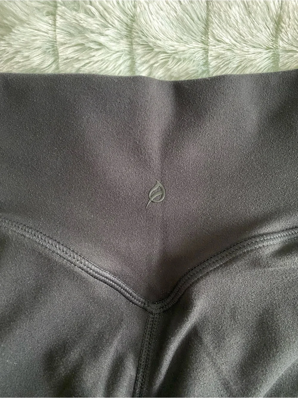 P’tula PURELUXE 26” Leggings — Black, Small - Picture 5 of 10